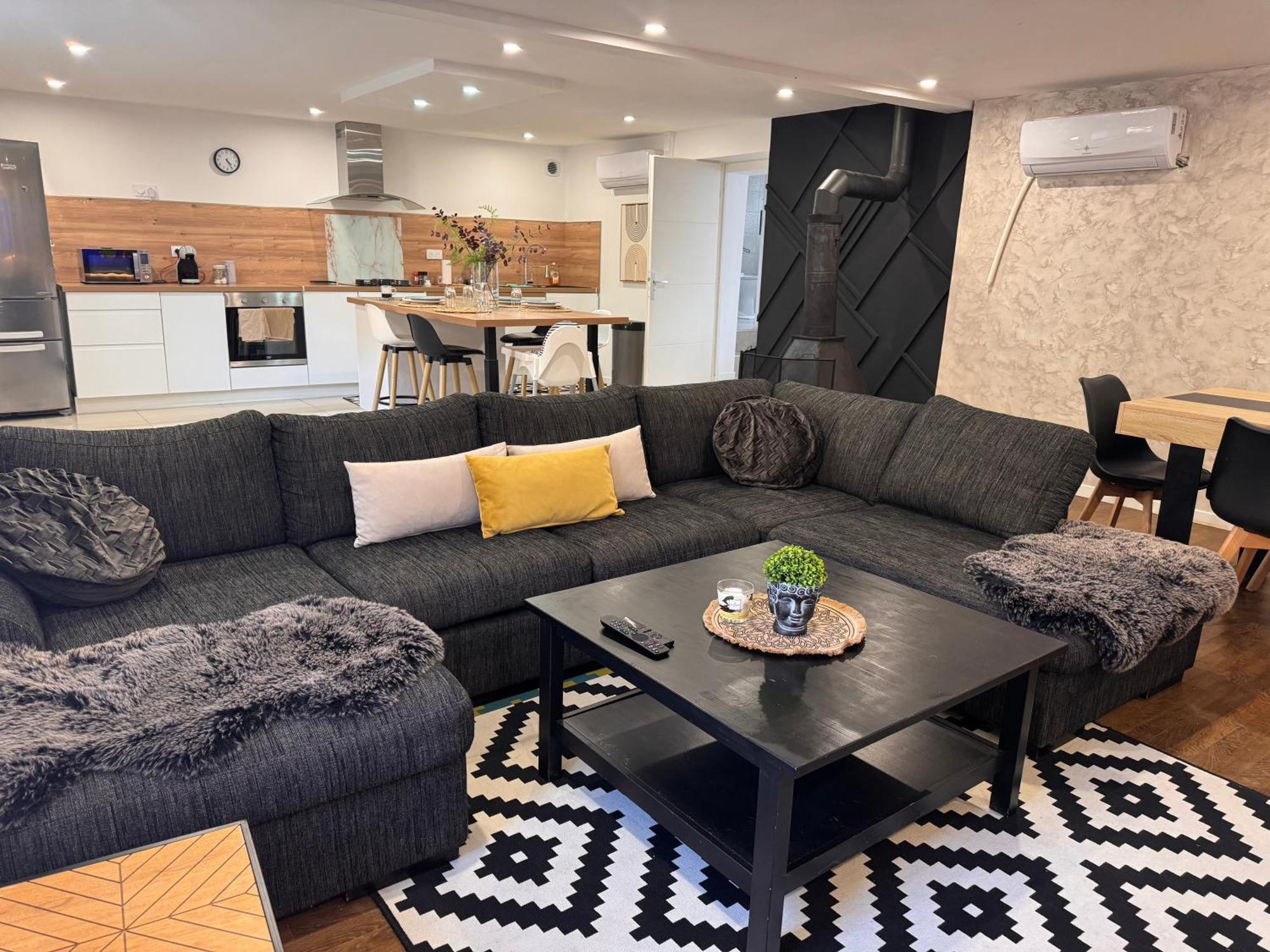 Apartment De Luxe *